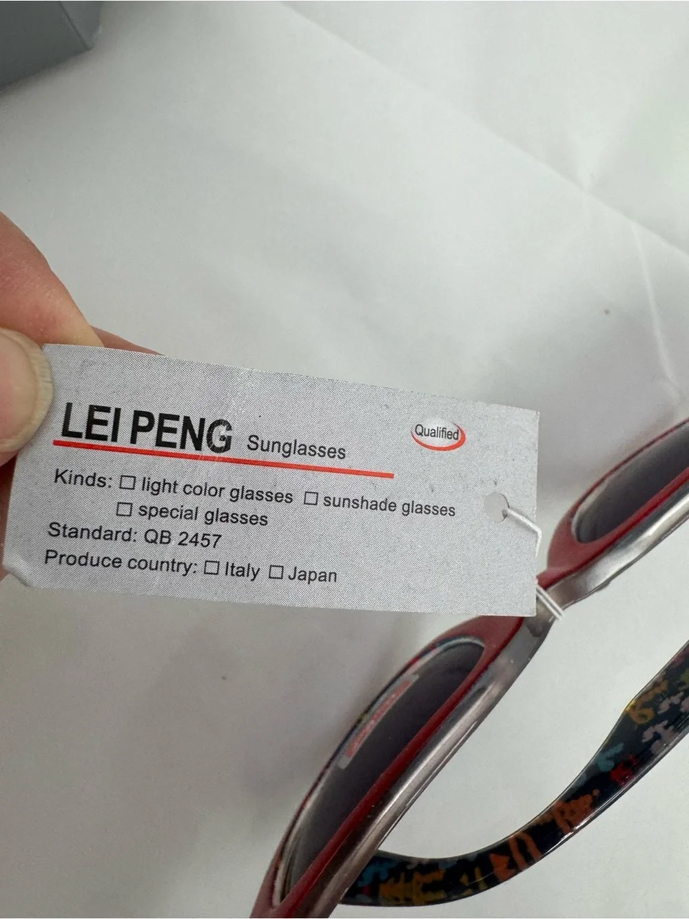 New Ray-Ban Sunglasses Red Inside Floral RB2140